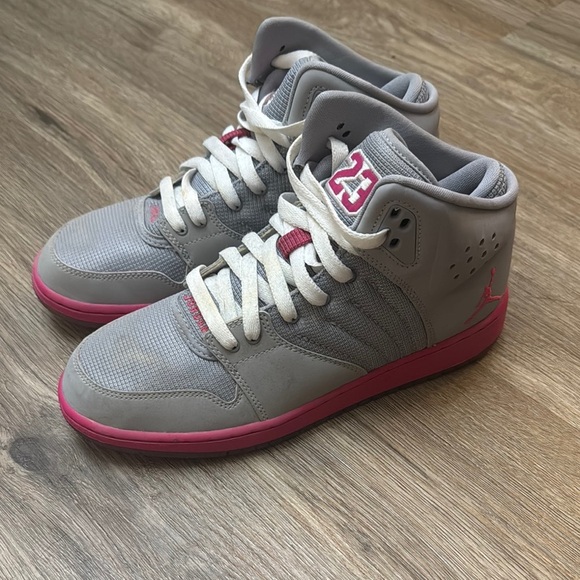 Women's Jordans Gray and Pink Sneakers - Picture 3 of 8